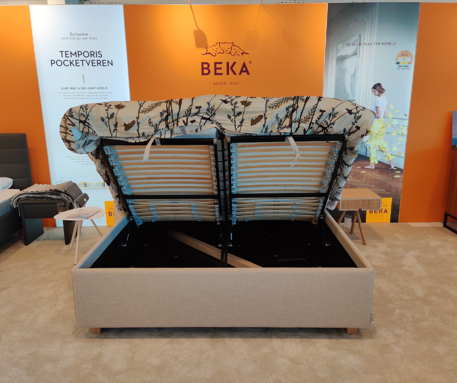 BEKA | Storage bed met hoofdbord