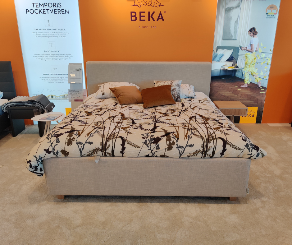 BEKA | Storage bed met hoofdbord
